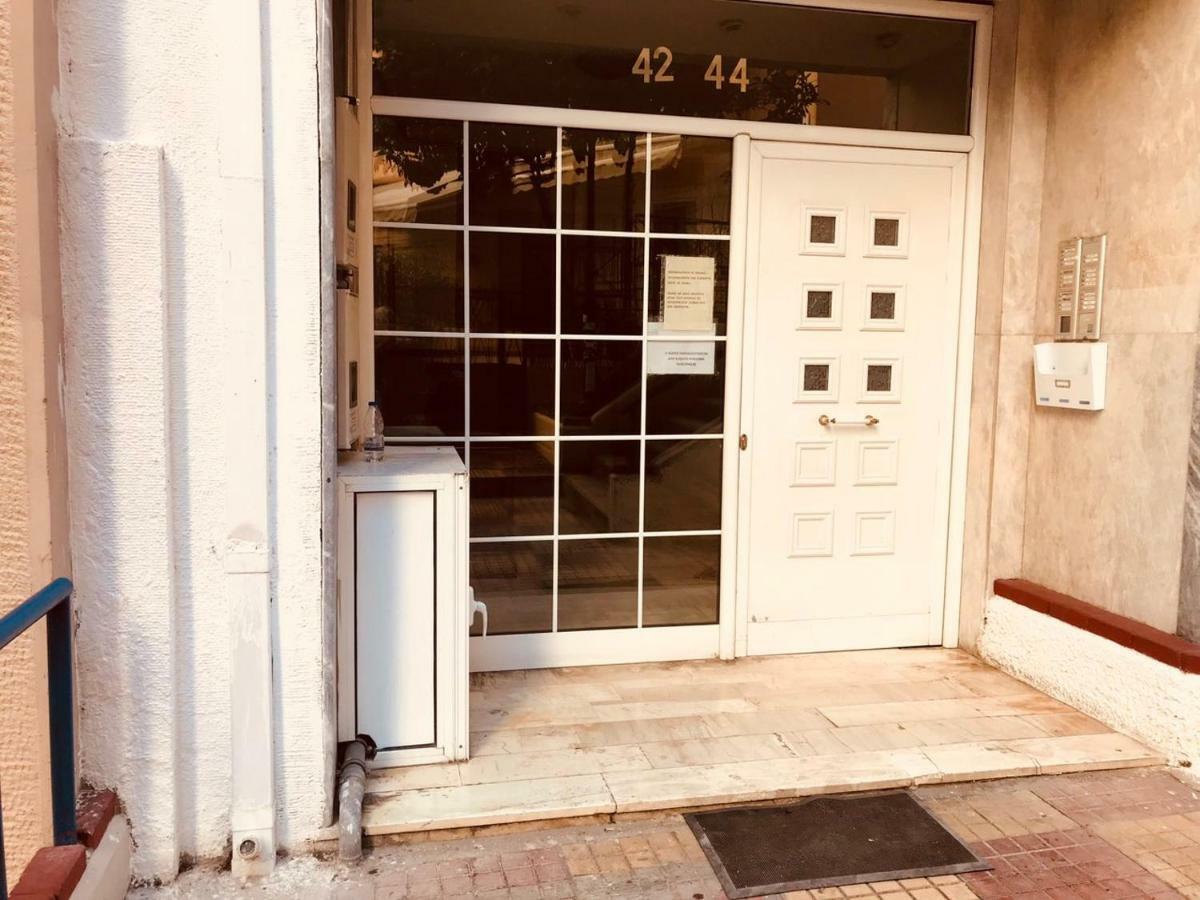 Renovated And Cool Flat In Ideal Location Apartment Athens Luaran gambar