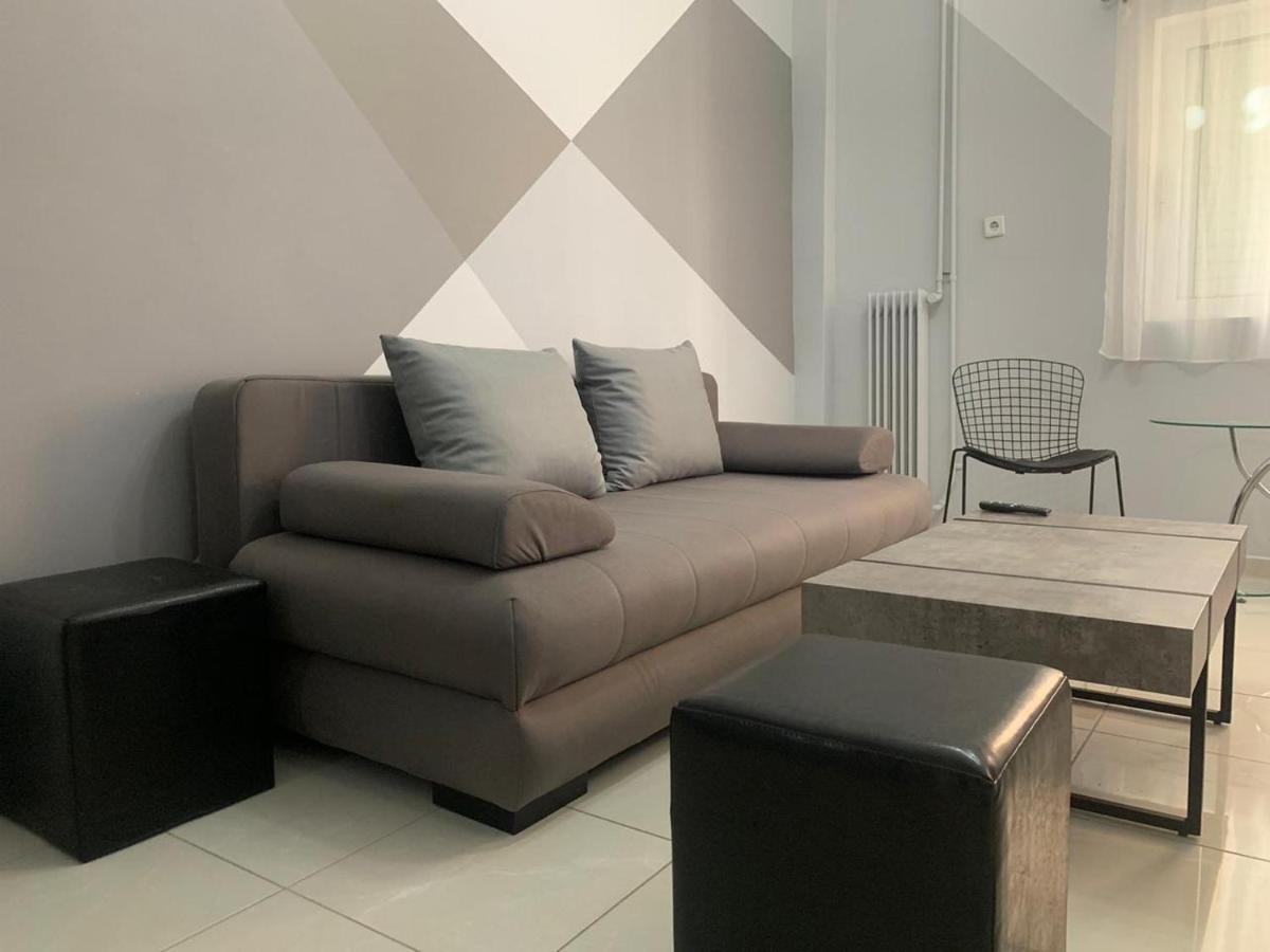 Renovated And Cool Flat In Ideal Location Apartment Athens Luaran gambar