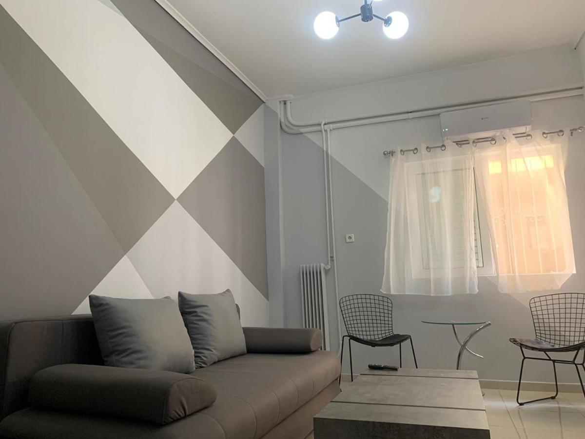 Renovated And Cool Flat In Ideal Location Apartment Athens Luaran gambar