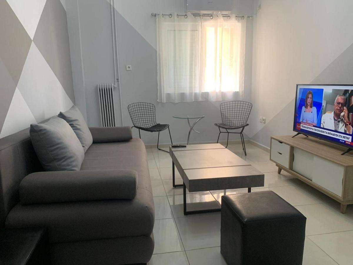 Renovated And Cool Flat In Ideal Location Apartment Athens Luaran gambar